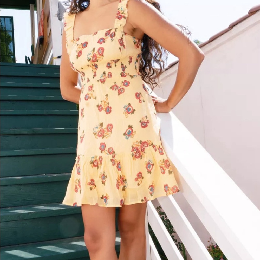 Urban Outfitters Festival Floral Dress! Size small!